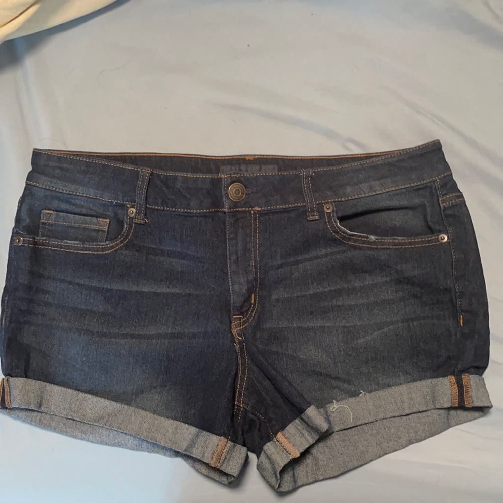 Aeropostale midi dark wash jean shorts